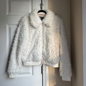 Abercrombie & Fitch White Fluffy Jacket Size L NWOT